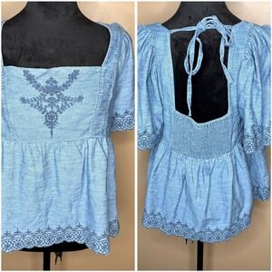 Old Navy Womens Sz M Peplum Top Light Wash Embroidered Chambray Boho Tie Back